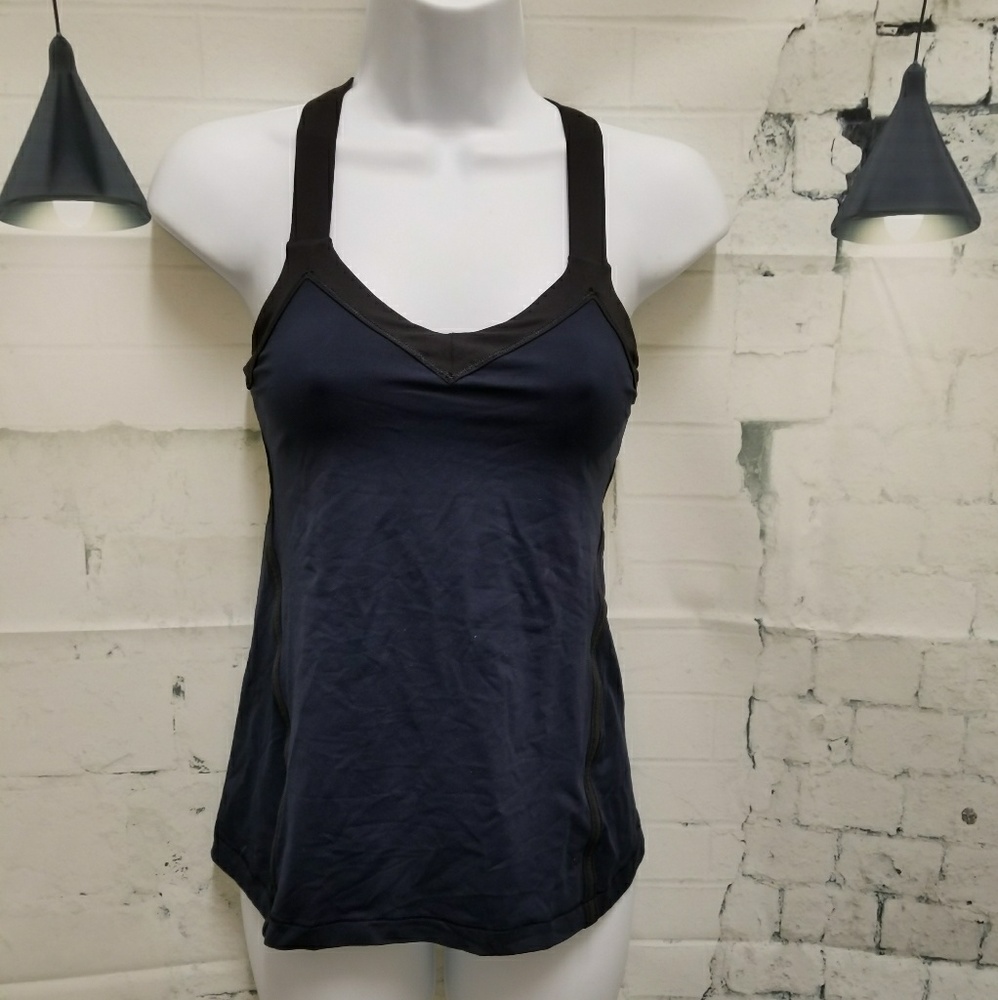Lululemon top